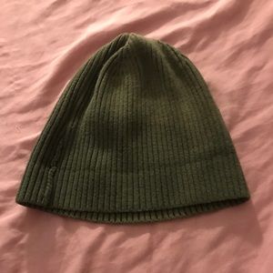 Selling beanie for $3